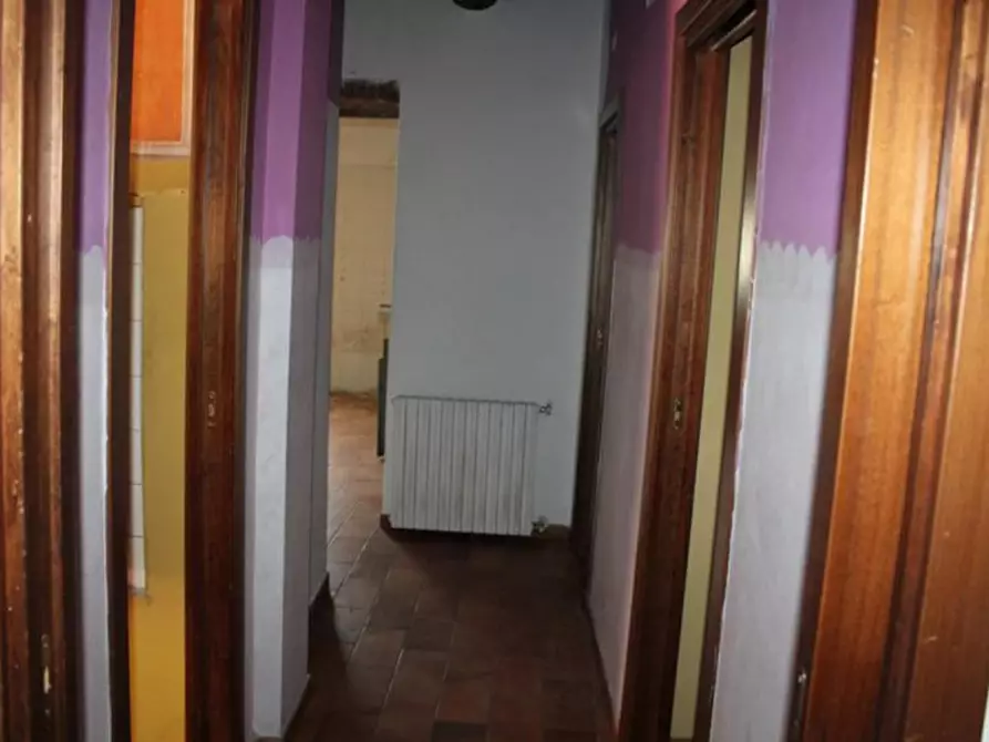 Immagine 11 di Negozio in vendita  in località Diecimo, N. snc a Borgo A Mozzano