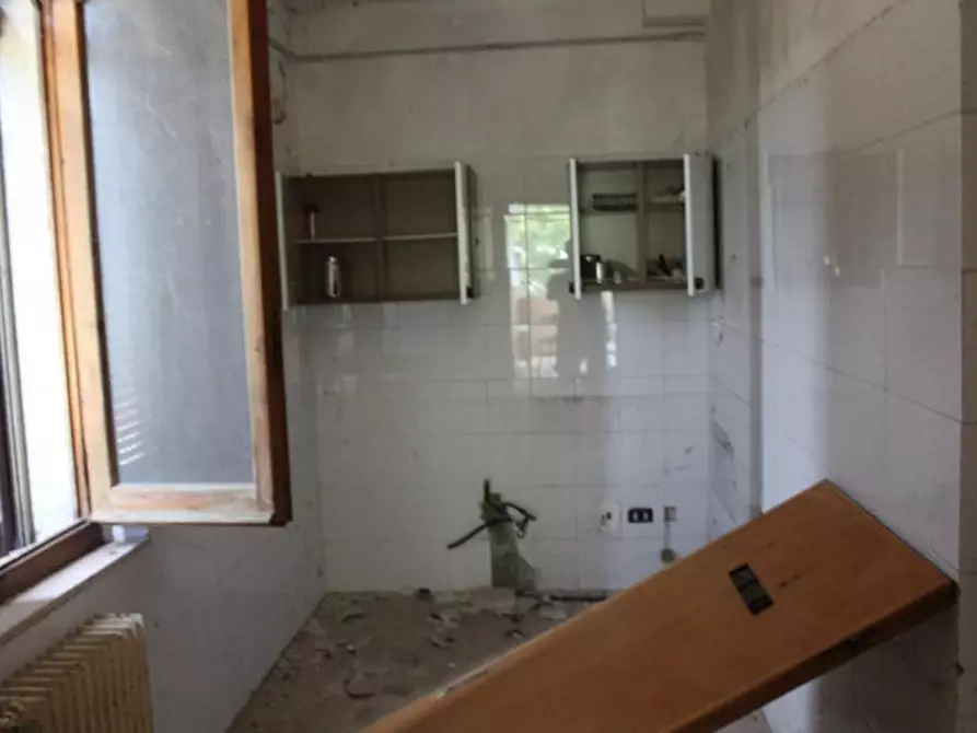 Immagine 12 di Attività commerciale in vendita  in Via di Chianciano, N. 126/C a Sarteano