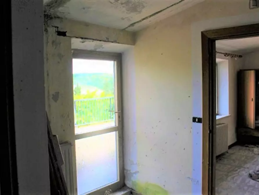 Immagine 20 di Attività commerciale in vendita  in Via di Chianciano, N. 126/C a Sarteano