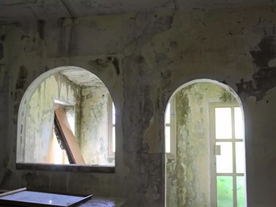 Immagine 22 di Attività commerciale in vendita  in Via di Chianciano, N. 126/C a Sarteano