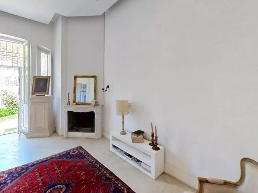 Immagine 7 di Villa in vendita  in Via Goffredo Mameli, N. 1 a Livorno