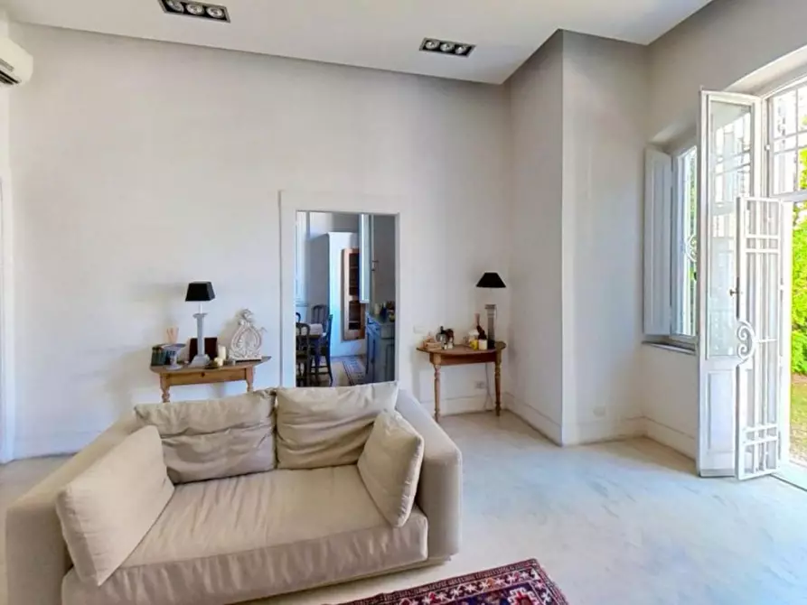 Immagine 8 di Villa in vendita  in Via Goffredo Mameli, N. 1 a Livorno