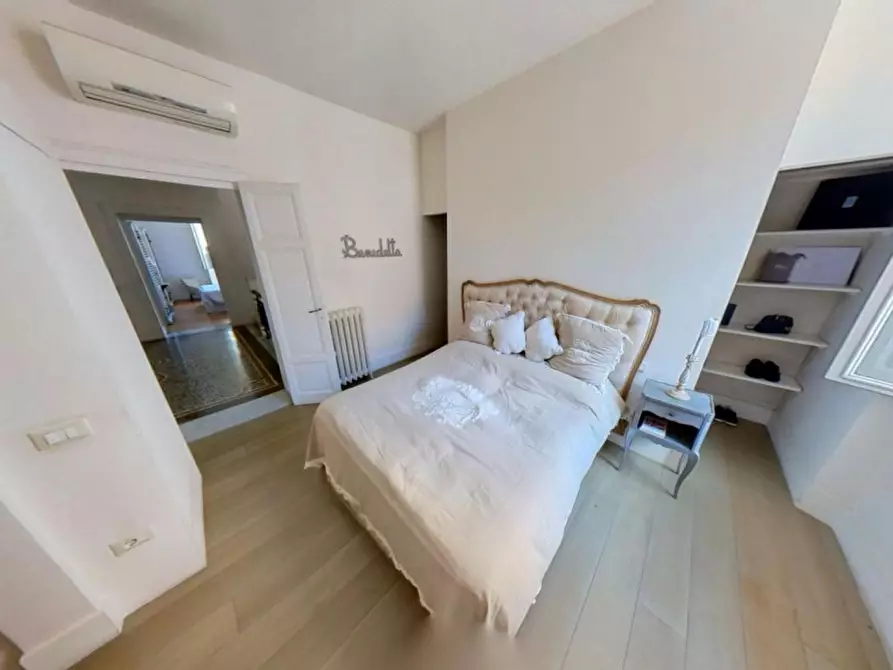 Immagine 21 di Villa in vendita  in Via Goffredo Mameli, N. 1 a Livorno