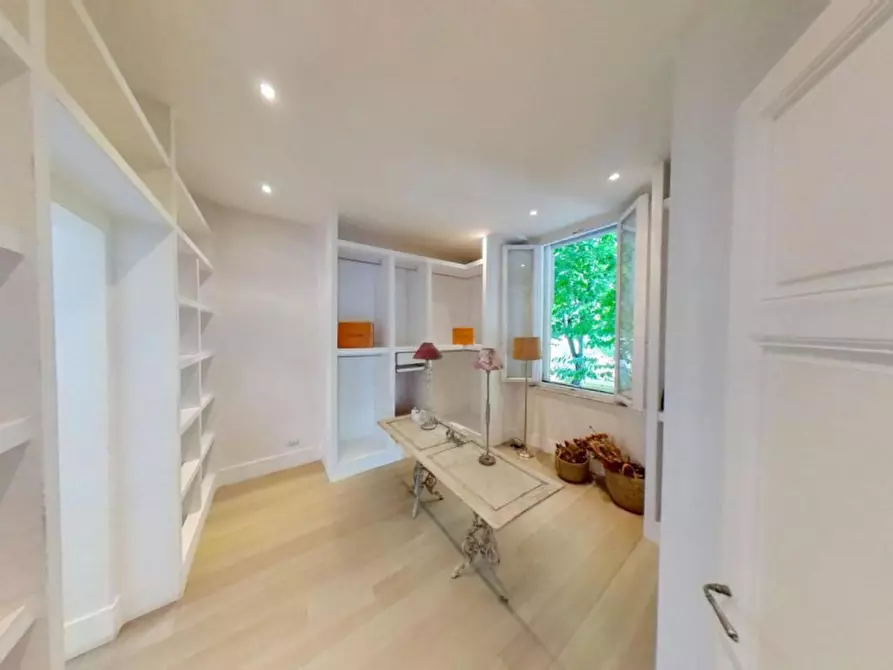 Immagine 22 di Villa in vendita  in Via Goffredo Mameli, N. 1 a Livorno