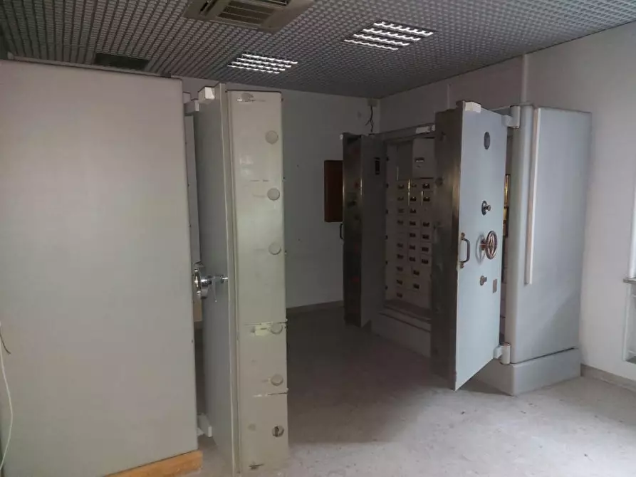 Immagine 8 di Ufficio in vendita  in Piazza Cacciami, 12, 28075 Grignasco NO, Italia a Grignasco