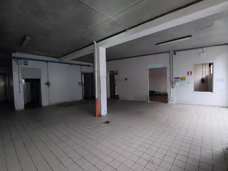 Immagine 19 di Capannone industriale in vendita  in Via La Spezia, N. 100 a Collecchio