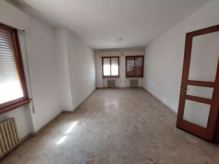 Immagine 10 di Palazzo in vendita  in VIA PINZON, N. 188 a Bellaria-Igea Marina