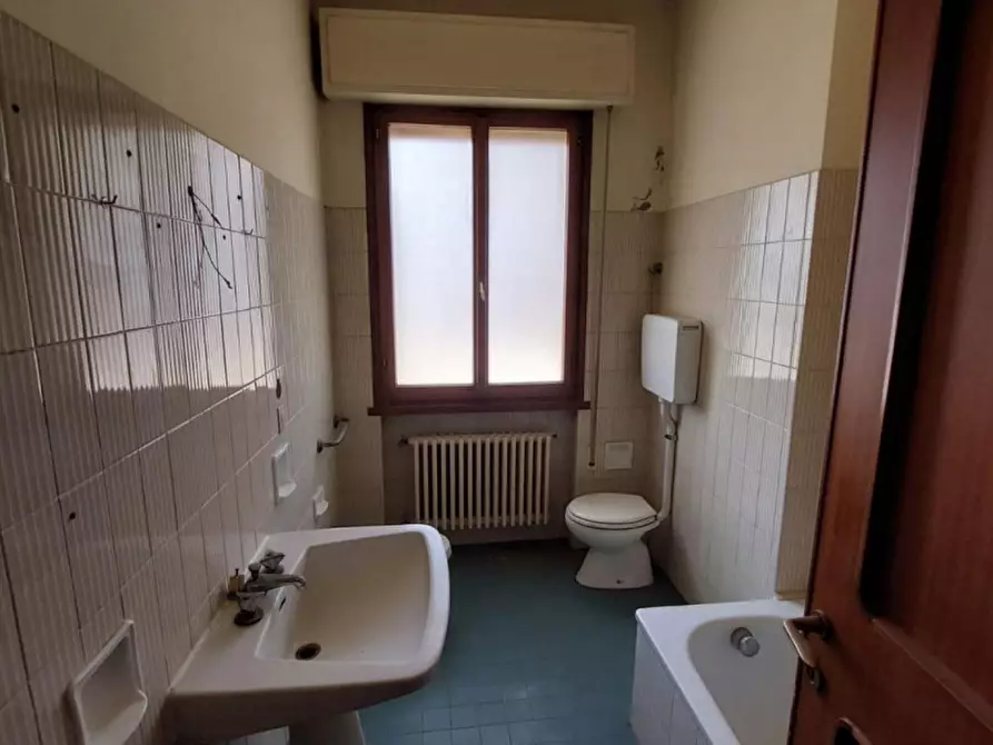 Immagine 12 di Palazzo in vendita  in VIA PINZON, N. 188 a Bellaria-Igea Marina