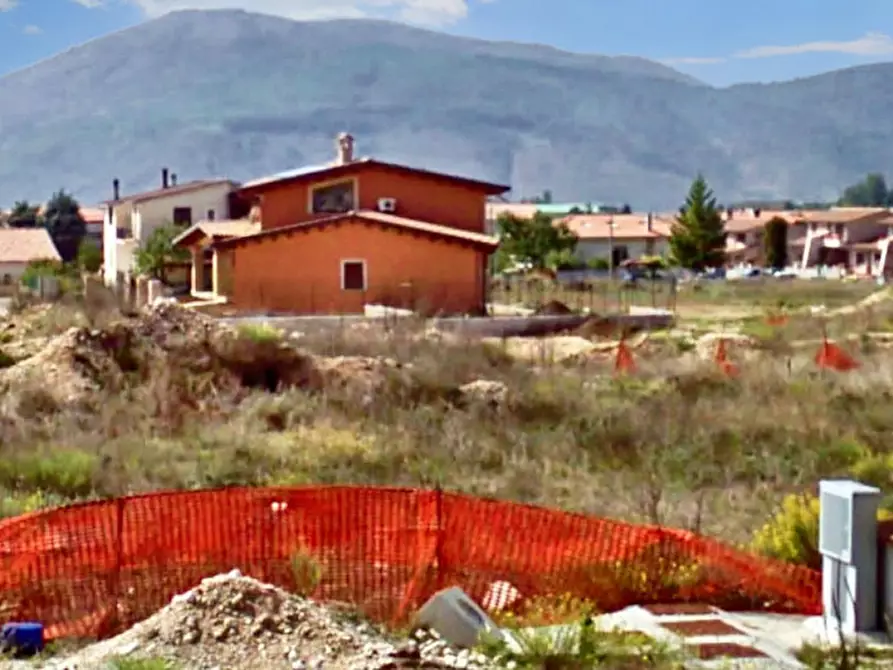 Immagine 2 di Terreno in vendita  in Via Vicinale San Pietro, N. snc a Magliano De' Marsi