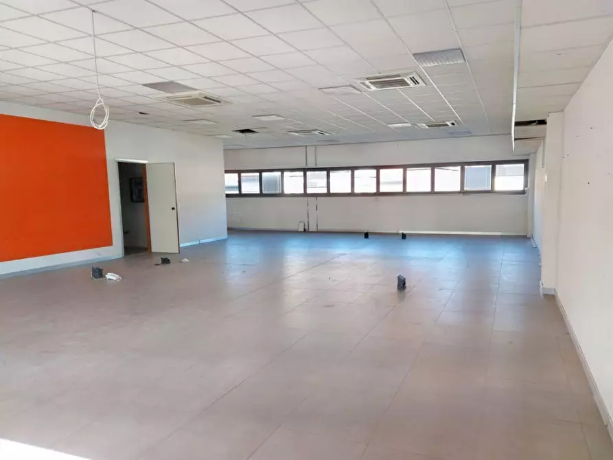 Immagine 3 di Capannone industriale in vendita  in Via Rossini, N. 78 a Legnano