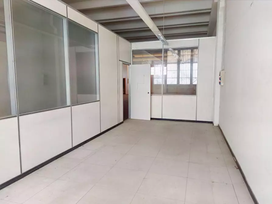 Immagine 6 di Capannone industriale in vendita  in Via Rossini, N. 78 a Legnano