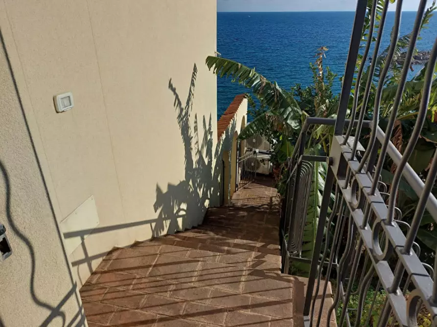 Immagine 9 di Appartamento in vendita  in Via Garnier, N. 54 a Bordighera