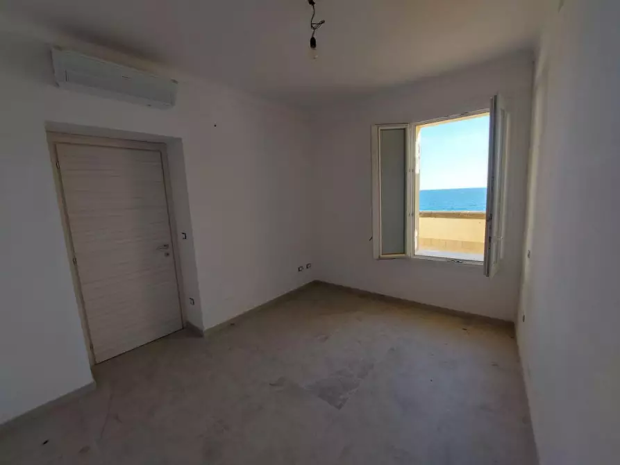 Immagine 12 di Appartamento in vendita  in Via Garnier, N. 54 a Bordighera