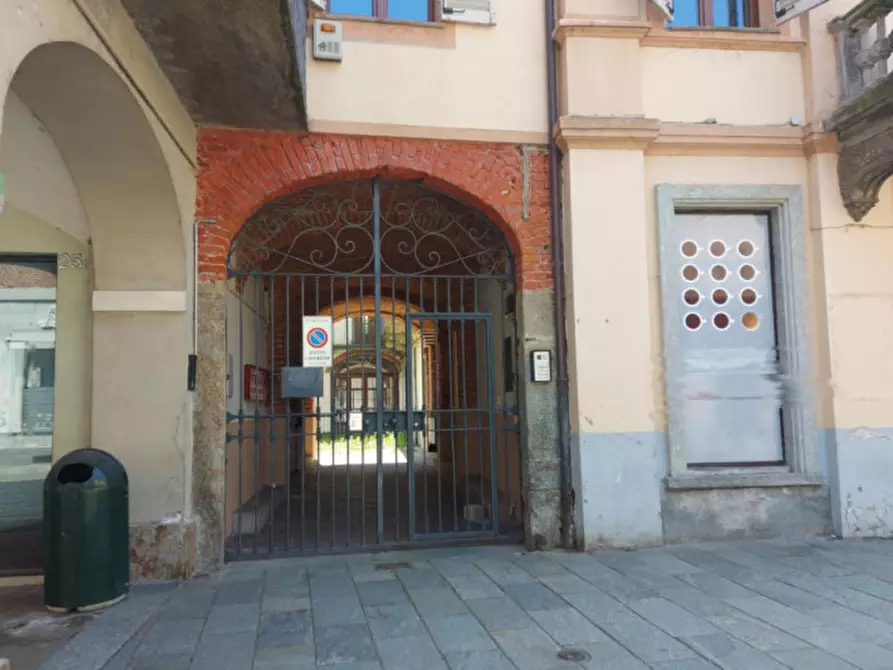 Immagine 1 di Attività commerciale in vendita  in V. Torino, 25, 10034 Chivasso TO, Italia a Chivasso