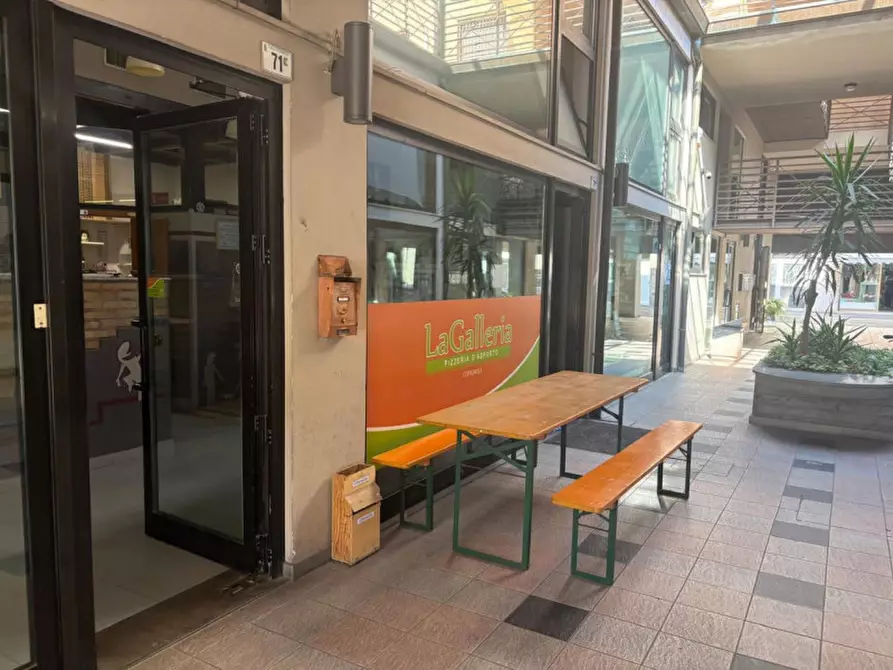 Immagine 1 di Attività commerciale in vendita  in Via Camillo Benso Conte di Cavour, 48033 Cotignola RA, Italia a Cotignola