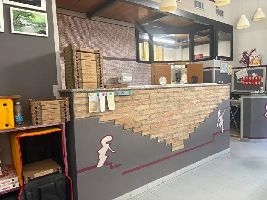 Immagine 4 di Attività commerciale in vendita  in Via Camillo Benso Conte di Cavour, 48033 Cotignola RA, Italia a Cotignola