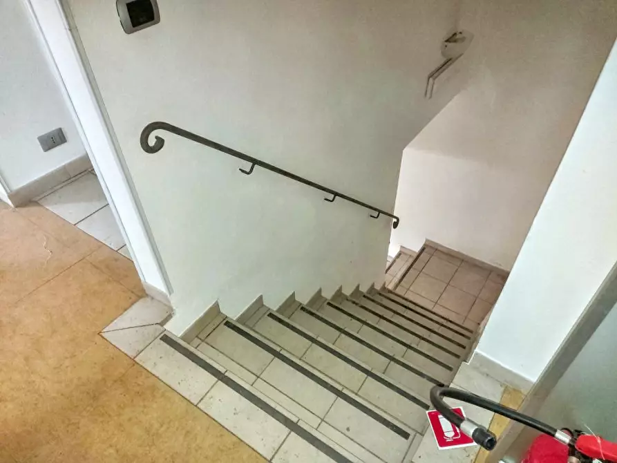 Immagine 9 di Ufficio in vendita  in Via Nazionale Piemonte, 4, 17100 Savona SV, Italia a Savona