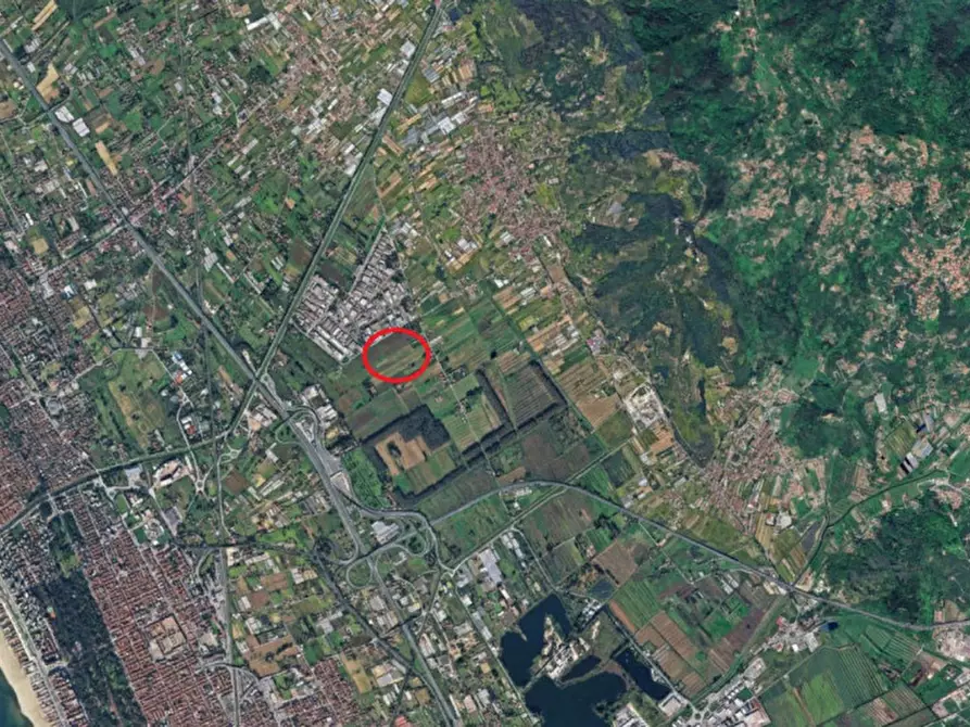 Immagine 2 di Terreno in vendita  in Via Cala Grande, Massarosa LU, Italia a Massarosa