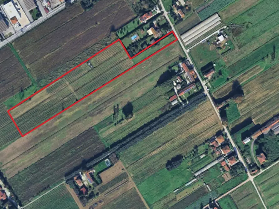 Immagine 1 di Terreno in vendita  in Via Cala Grande, Massarosa LU, Italia a Massarosa