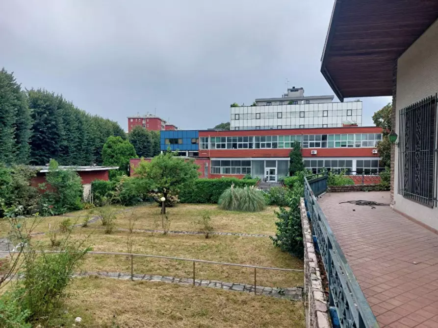 Immagine 13 di Villa in vendita  in Viale Emilia, 85, 20093 Cologno Monzese MI, Italia a Cologno Monzese