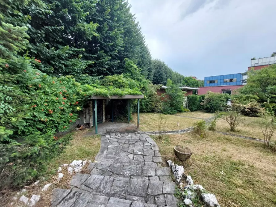 Immagine 14 di Villa in vendita  in Viale Emilia, 85, 20093 Cologno Monzese MI, Italia a Cologno Monzese