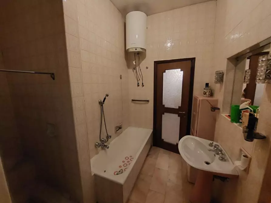 Immagine 24 di Villa in vendita  in Viale Emilia, 85, 20093 Cologno Monzese MI, Italia a Cologno Monzese