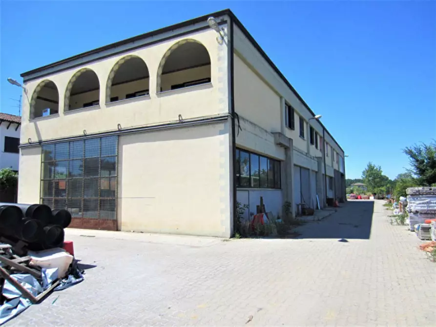 Immagine 2 di Capannone industriale in vendita  in via Dell'Angelo, N. 28-30 a Costa De' Nobili