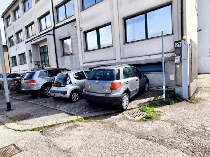 Immagine 20 di Ufficio in vendita  in Via Boccaccio, N. 27 a Trezzano Sul Naviglio