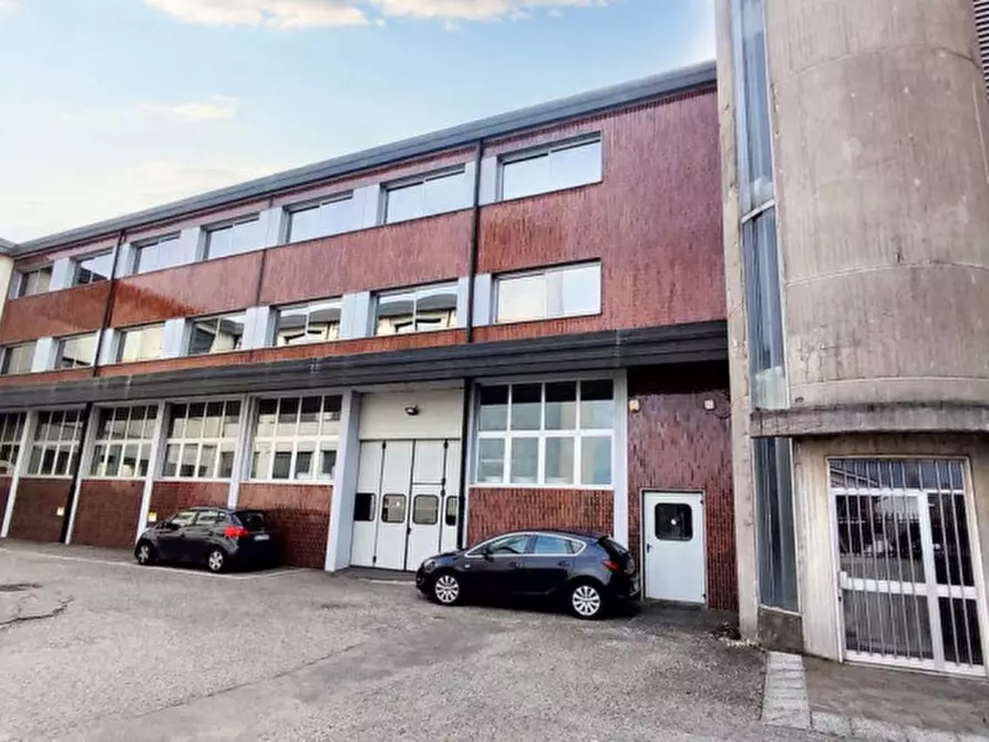 Immagine 21 di Ufficio in vendita  in Via Boccaccio, N. 27 a Trezzano Sul Naviglio