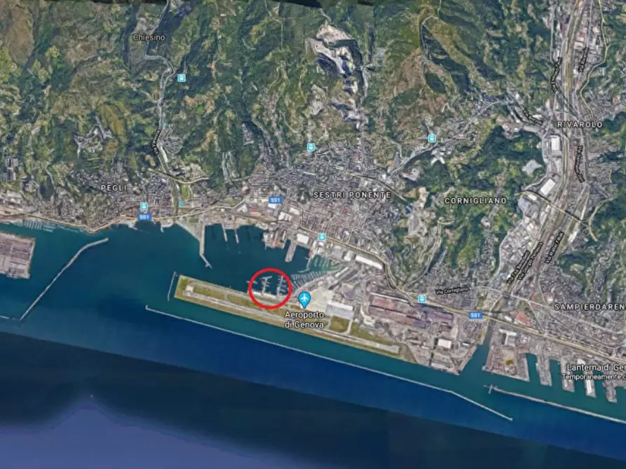 Immagine 2 di Posto auto in vendita  in Porto turistico Marina di Genova Aeroporto, N. Snc a Genova