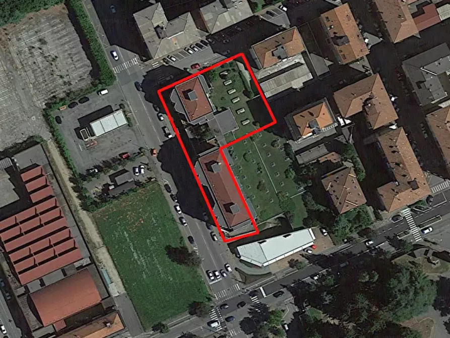 Immagine 2 di Negozio in vendita  in Via Tancredi Galimberti, N. 37 a Biella