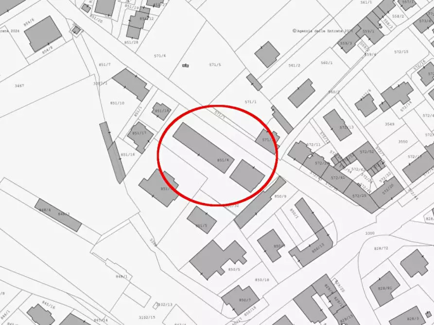 Immagine 7 di Posto auto in vendita  in Viale Venezia Giulia, N. snc a Cormons