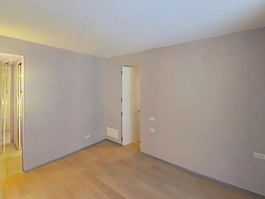 Immagine 19 di Appartamento in vendita  in Viale Pubblico Passeggio, 42, 29121 Piacenza PC, Italia a Piacenza