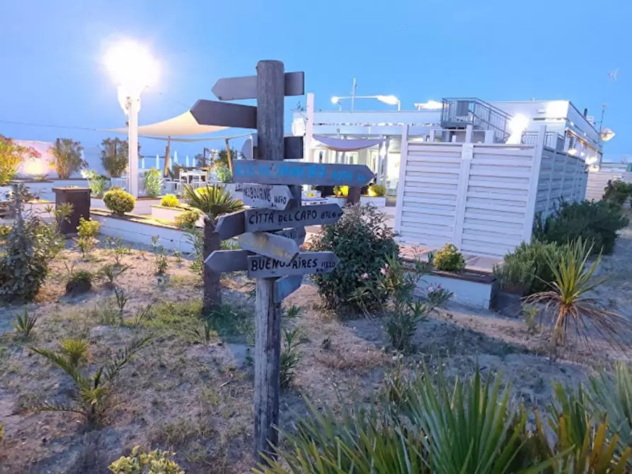 Immagine 3 di Attività commerciale in vendita  in Via Donizetti, N. 6 a Ravenna