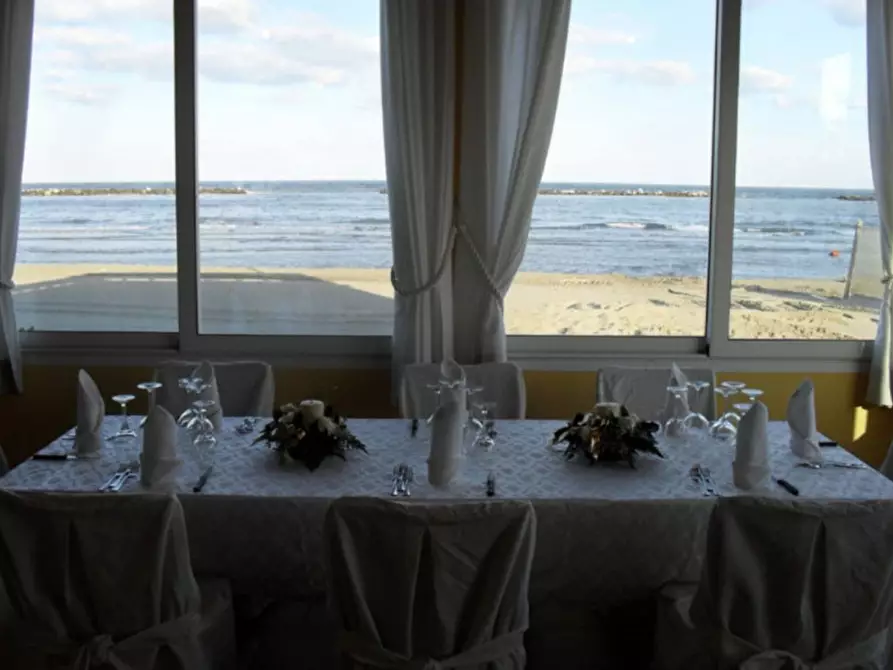 Immagine 11 di Attività commerciale in vendita  in Via Donizetti, N. 6 a Ravenna