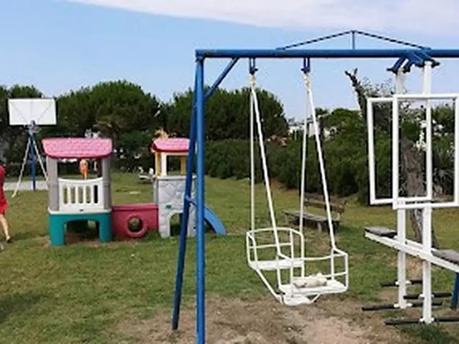 Immagine 12 di Attività commerciale in vendita  in Via Donizetti, N. 6 a Ravenna