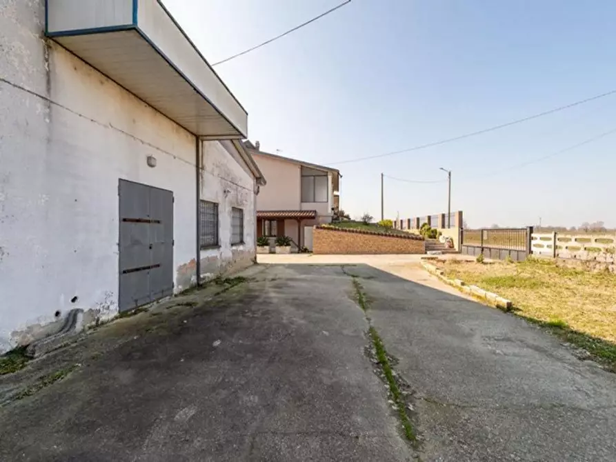 Immagine 4 di Capannone industriale in vendita  in Via Martiri della Libertà snc, N. 25/A a Corte De' Frati