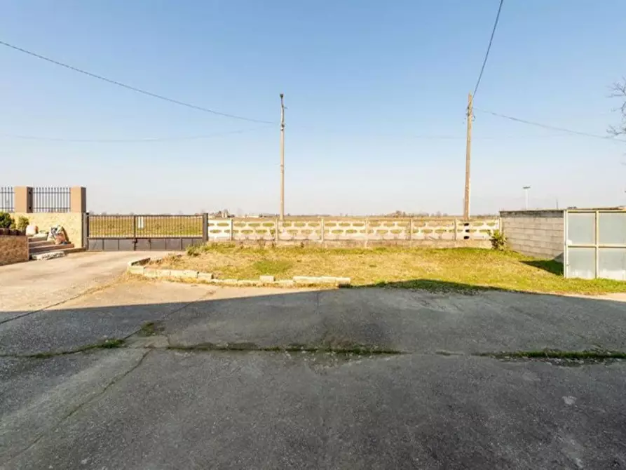 Immagine 6 di Capannone industriale in vendita  in Via Martiri della Libertà snc, N. 25/A a Corte De' Frati