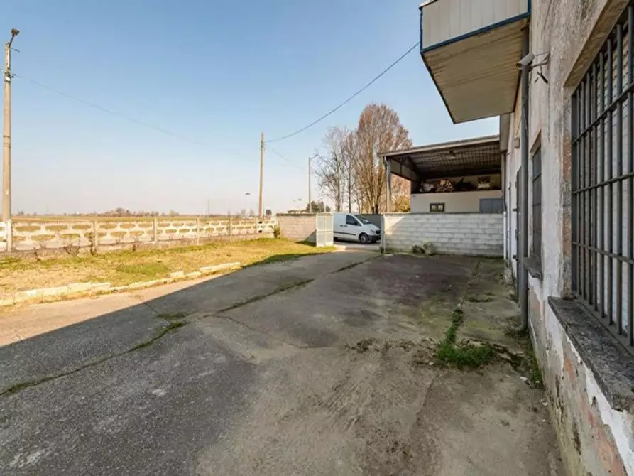 Immagine 7 di Capannone industriale in vendita  in Via Martiri della Libertà snc, N. 25/A a Corte De' Frati