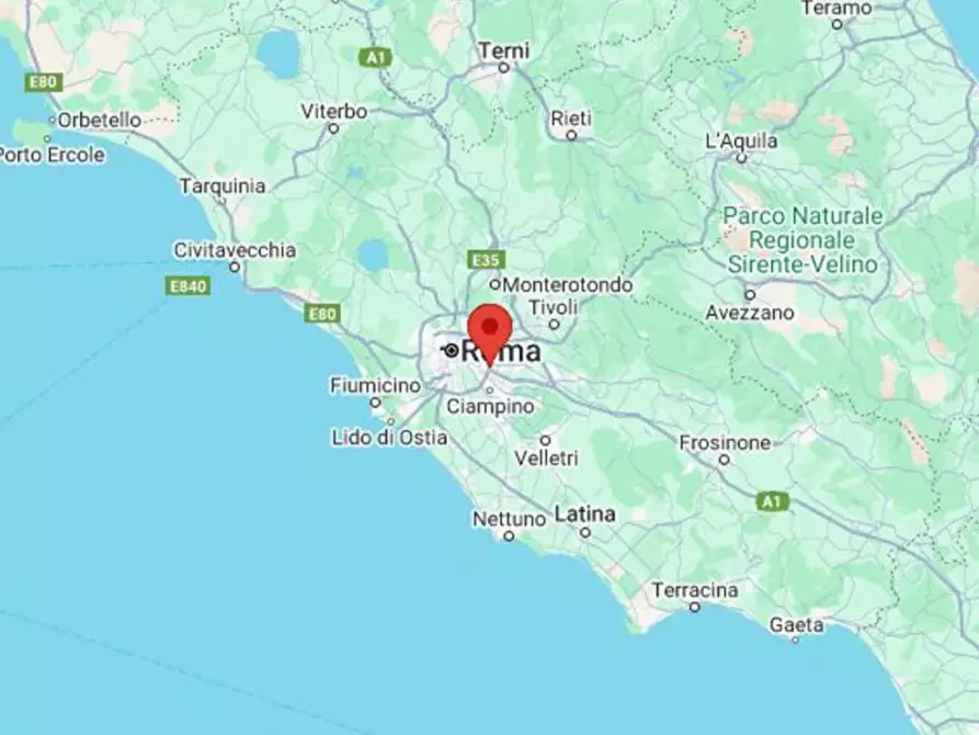 Immagine 9 di Posto auto in vendita  in Via dei Giardinetti, N. 158 a Roma