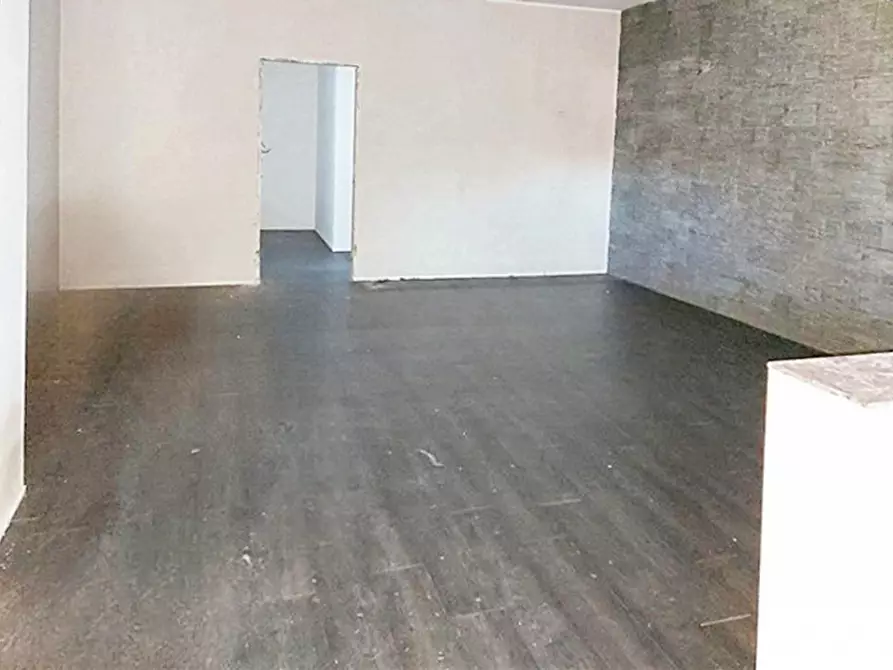 Immagine 9 di Capannone industriale in vendita  in via Monza, N. 8 a Rovellasca