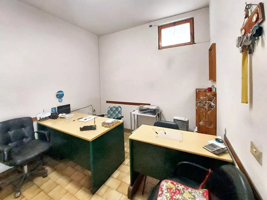 Immagine 16 di Capannone industriale in vendita  in Viale Piemonte, N. 82 a Fondi