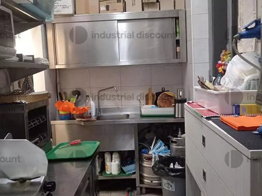 Immagine 18 di Negozio in vendita  in Volpiano, N. snc a Volpiano