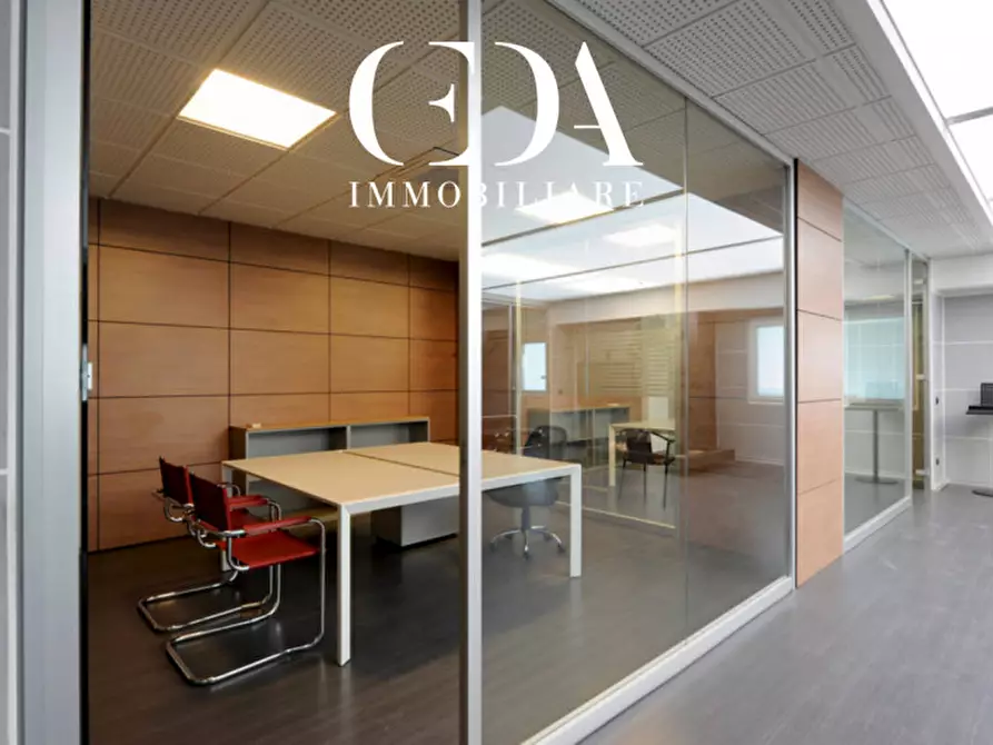 Immagine 7 di Ufficio in vendita  in via sestan a Trento