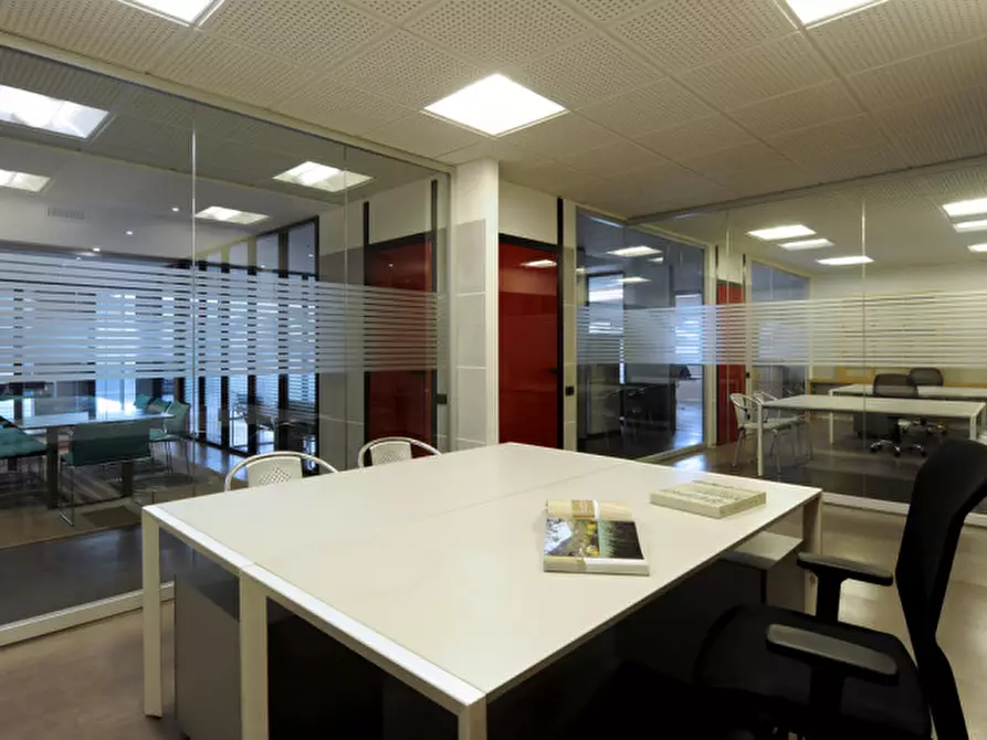 Immagine 3 di Ufficio in vendita  in via sestan a Trento