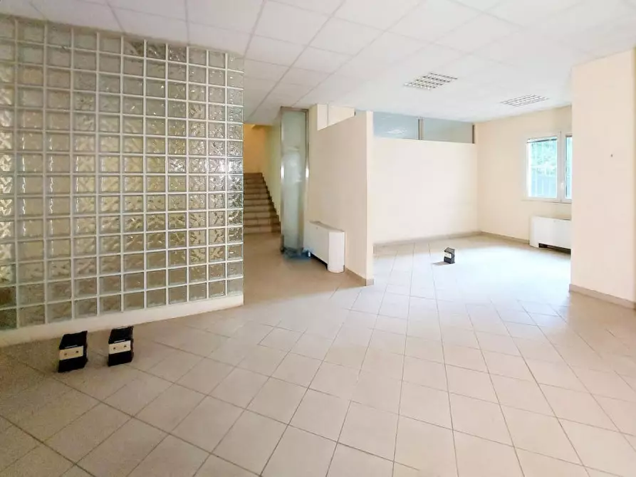 Immagine 3 di Ufficio in vendita  in Via S. Isaia, N. 6/2 a Bologna