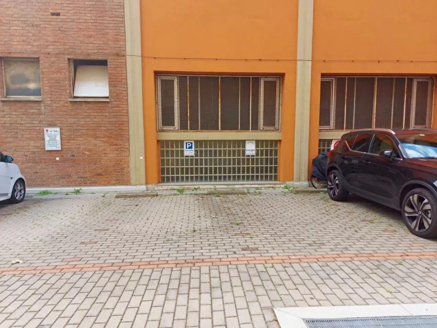 Immagine 9 di Ufficio in vendita  in Via S. Isaia, N. 6/2 a Bologna