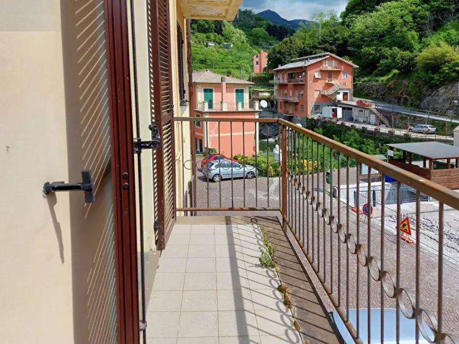 Immagine 7 di Appartamento in vendita  in Piazza Garibaldi, N. 4 a Borzonasca