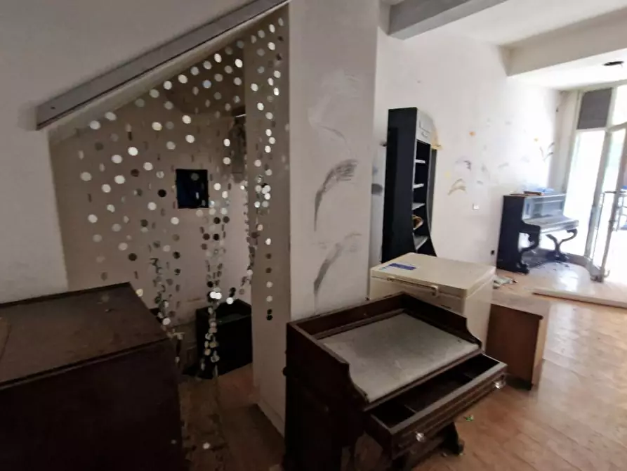 Immagine 6 di Negozio in vendita  in Corso Giuseppe Mazzini, 120, 50063 Figline Valdarno FI, Italia a Figline E Incisa Valdarno