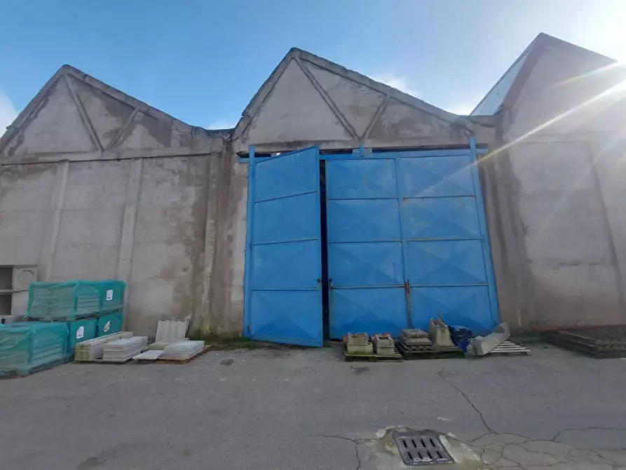 Immagine 1 di Capannone industriale in vendita  in Via Evangelista Torricelli, N. 5,6,7 a Vercelli